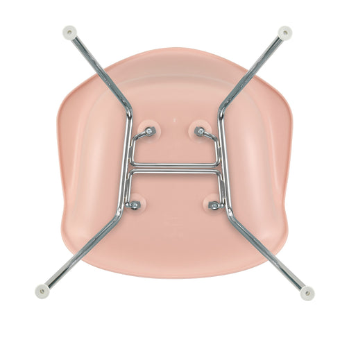 Cadeira de Braços em Plástico Eames DAX / Base Cromada